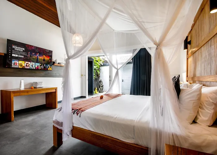 Zebra Seminyak, 4br Private Pool Villa, Close To Potato Head Seminyak (Bali)
