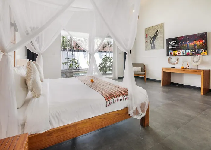 Zebra Seminyak, 4br Private Pool Villa, Close To Potato Head