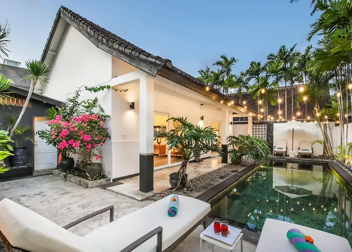 Villa Zebra Seminyak, 4br Private Pool Villa, Close To Potato Head Seminyak (Bali)