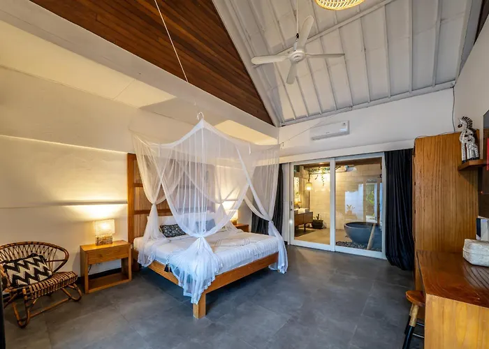 Zebra Seminyak, 4br Private Pool Villa, Close To Potato Head