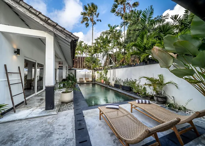 Villa Zebra Seminyak, 4br Private Pool Villa, Close To Potato Head Seminyak (Bali)