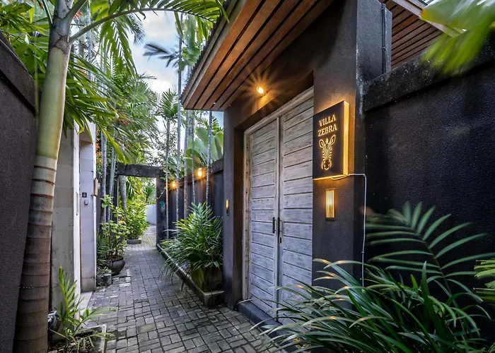 Zebra Seminyak, 4br Private Pool Villa, Close To Potato Head * Seminyak (Bali)